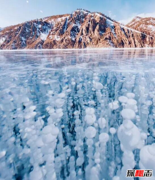 世界上最深的湖泊，贝加尔湖(最深处达1642米)