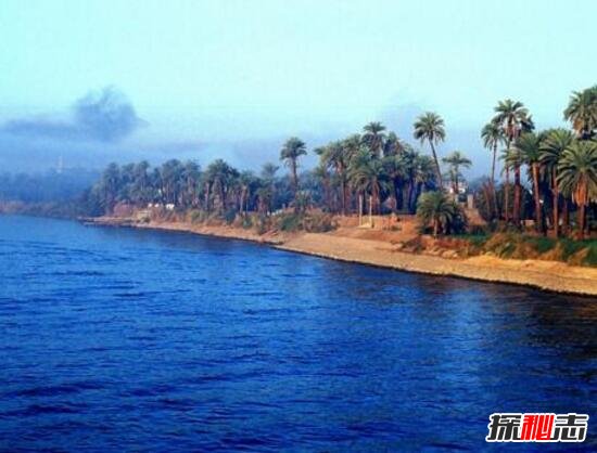 世界上最长的河是尼罗河，全长6670公里(面临干涸危机)
