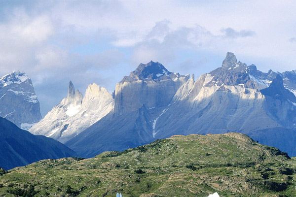 世界上最长的山脉，安第斯山脉全长8900多千米(稳居第一)