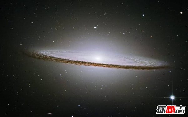 宇宙十大最迷人星系,大螺旋星系中央竟有巨型黑洞