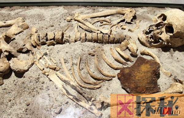 颠覆历史的十大考古发现,罗马浴室发现近100具腐烂婴儿尸骨