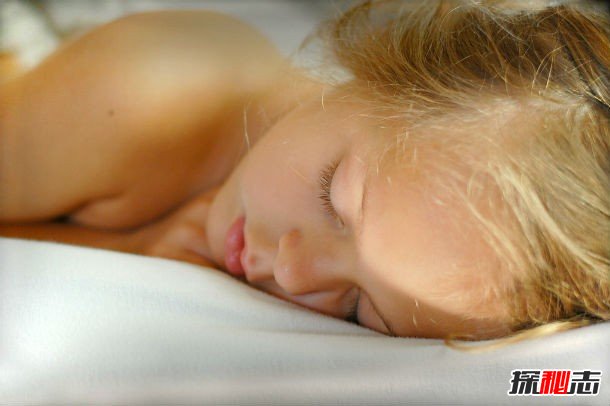 鬼压床是睡眠瘫痪?科学解释恐怖的睡眠瘫痪