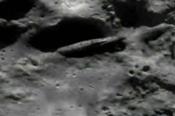 玉兔拍到外星飞船真相揭秘，阿波罗20号在月球惊人发现