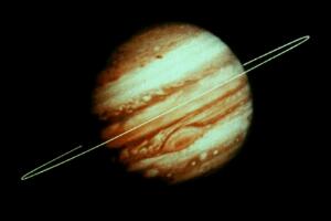 土星的光环是什么组成，土星环的厚度是多少/最薄10米