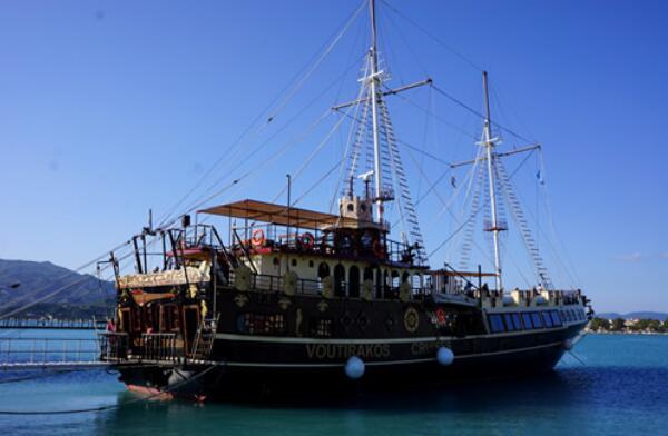 十大著名海盗船排名，黑胡子威震加勒比/皇家宝藏号劫船400多艘