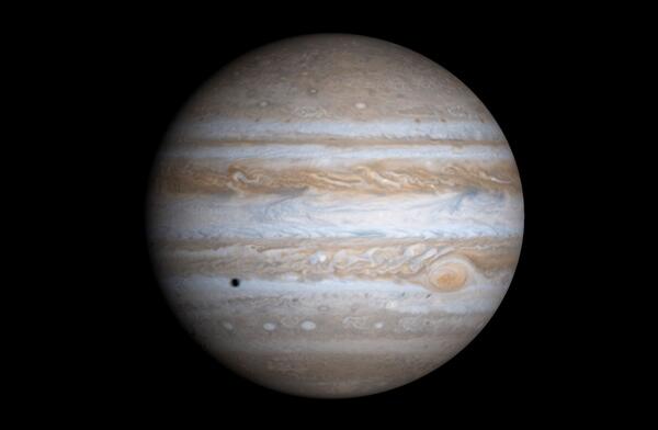 太阳系压力最大的行星，木星最大土星次之（地球牌第五）