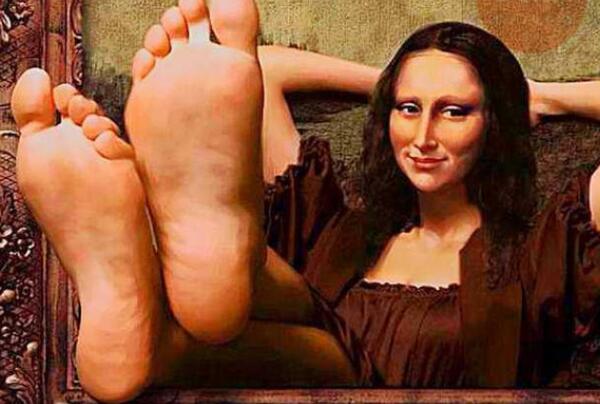x光下的达芬奇的画，躺着一个神秘女人（神奇的画中画）