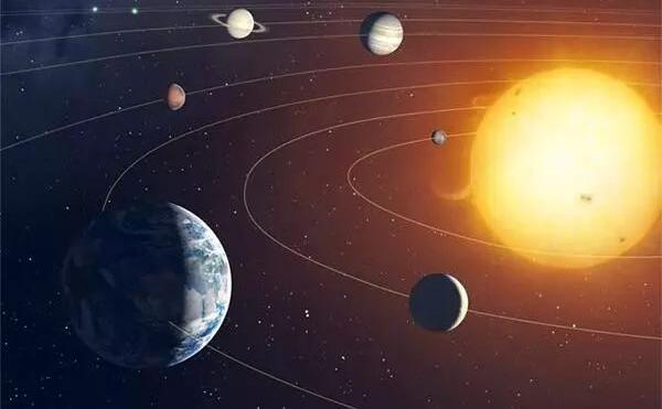 地球为什么围绕太阳转，太阳引力极大（地球转动达成平衡）