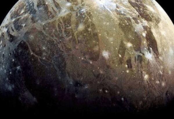 木卫三比地球大吗，直径5256千米比地球小（比水星大）