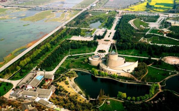 三星堆遗址在哪里，四川省的鸭子河南岸（20世纪最伟大发现）