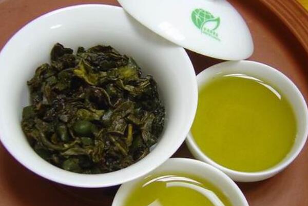 兰贵人茶的禁忌，空腹喝会破坏胃黏膜/喝太浓容易失眠