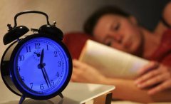 晚上不睡觉的危害有哪些 晚上不睡觉会影响身体健康吗