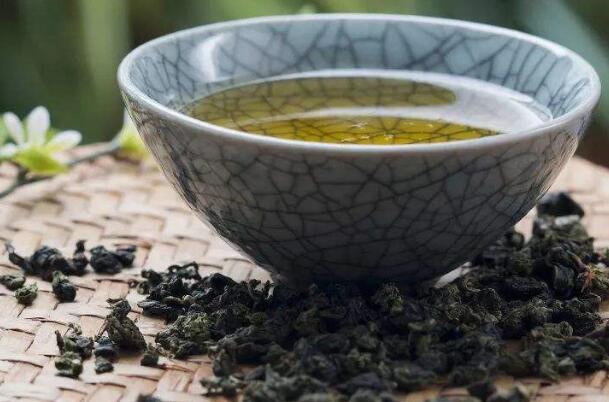 乌龙茶和红茶的区别 发酵程度味道都不同区别很明显