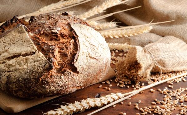 全麦面包是粗粮吗，不是粗粮（吃全麦面包减肥效果好）