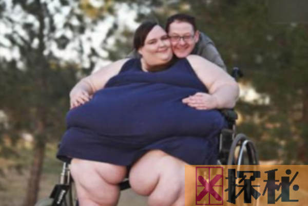 世界上体重最重的6个人:第一重1454斤 无法站立靠轮椅