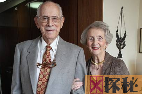 世界上最老的新婚夫妇:65岁相识(婚后总年龄超194岁)