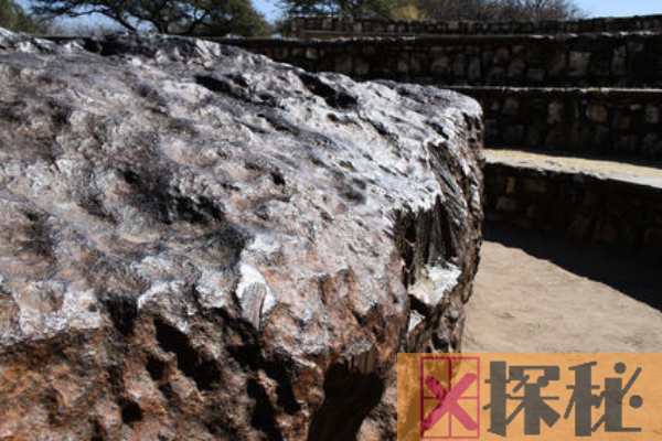 世界上最大最重的陨石:重达60吨(已完好保存8万年)