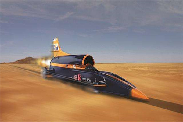 世界上速度最快的改装车 音速之风陆地极速车(每秒893.8米)