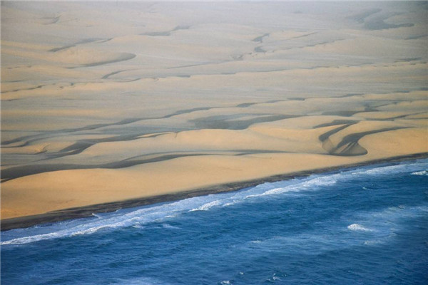 世界上最恐怖的沙滩 纳米比亚骷髅海岸为什么恐怖