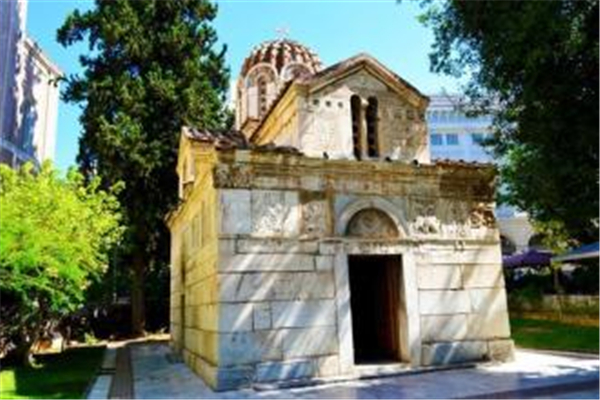 世界上最小的教堂 阿基欧斯·埃莱夫塞里奥斯教堂