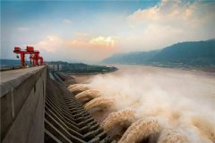 世界上最大的10座大坝 三峡大坝上榜创造无数奇迹