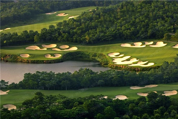 世界上最大的高尔夫球场 中国的观澜湖高尔夫球场