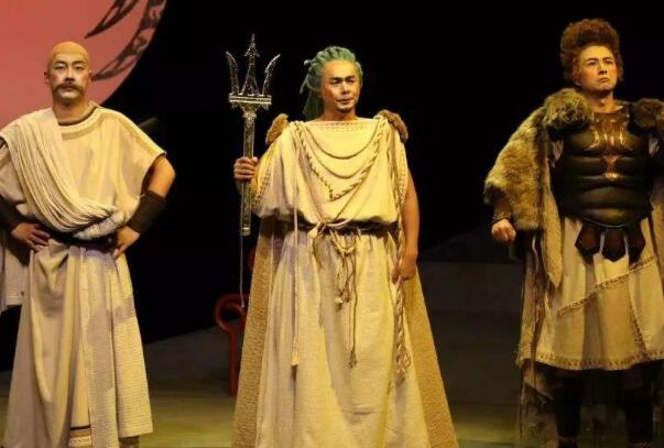 古希腊三大喜剧家:阿里斯托芬44部作品，第三位获奖9次