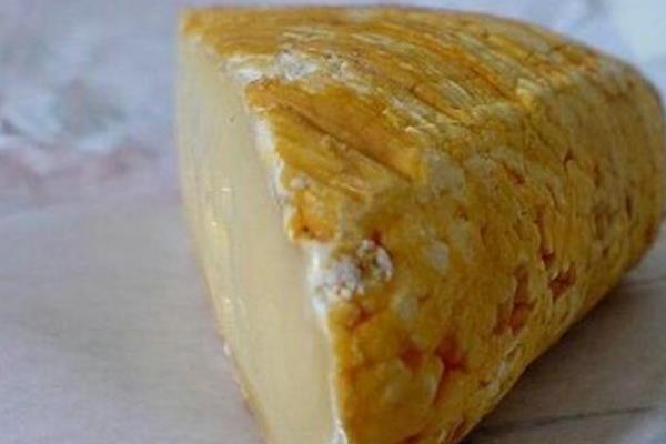 世界十大最极端的食物 长满蛆虫的奶酪你敢吃吗