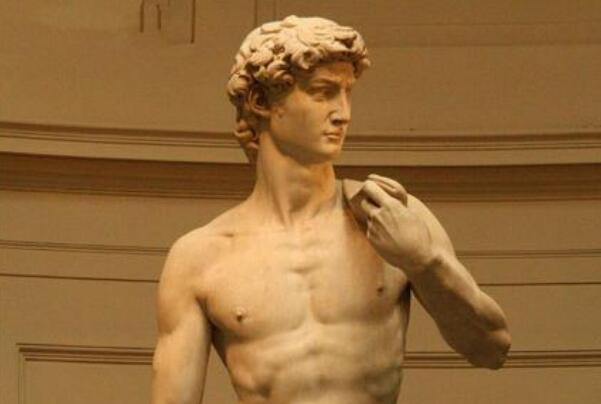 欧洲著名雕像:掷铁饼者的创作时间最早，第三个表现力强