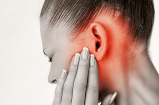 耳屎的作用 能够有效保护外耳道的健康防止细菌滋生