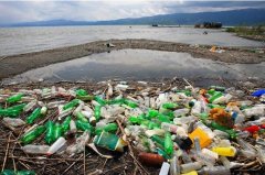为何绿色回收这么难?塑料制品低价值回收物，投入高收入低
