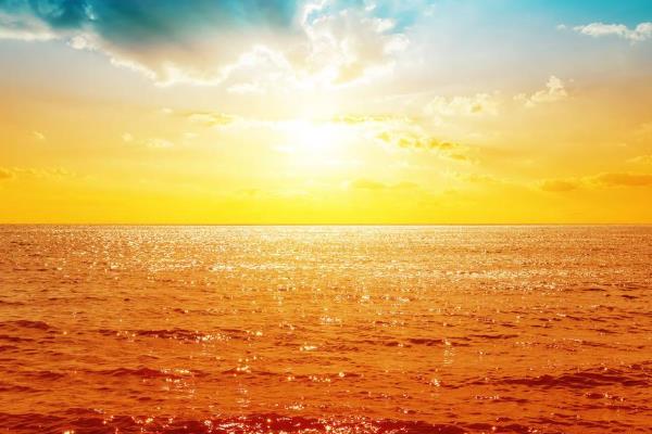 世界上水温最高的大海:红海(海底岩浆迸发致60度高温)