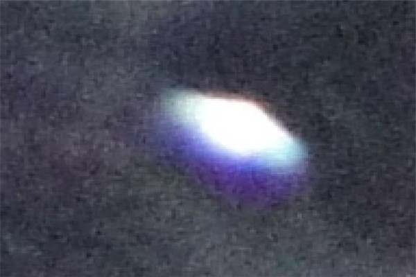 云南泸沽湖UFO视频录像 2001年云南泸沽湖UFO目击事件
