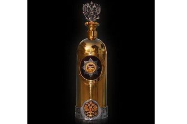 世界上最贵的酒:第一镶18克拉巨钻(柠檬香气/价值3亿)