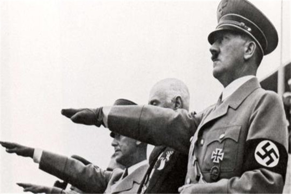 希特勒与外星人握手图 希特勒和外星人握手图片的真实性