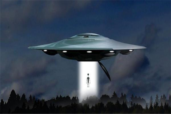 央视美国承认外星人是真的吗 五角大楼公开了三段雷达视频