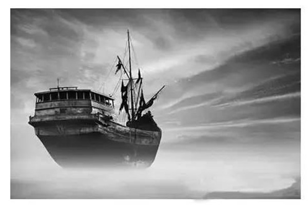 1962年幽灵船事件：轮船载数百人海域失踪（传说故事）