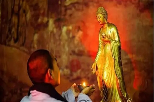 佛教起源于何地：古印度（反对神造论）