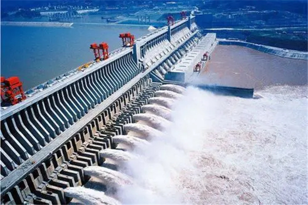 三峡大坝在哪个地方：国家重点工程（世界最大）