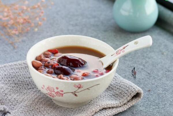 五红汤有什么功效和作用：益气补血又抗癌(提高免疫力)