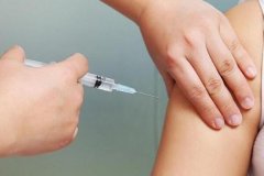 孕妇可以打新冠疫苗吗：不建议打(严重的可能流产)