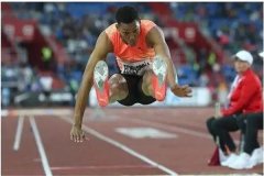 男子跳远世界纪录：8.95米（1991年创下）