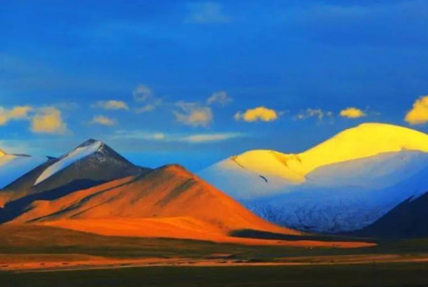 青藏高原地下水丰富吗：丰富(青藏高原的水源主要来自哪)