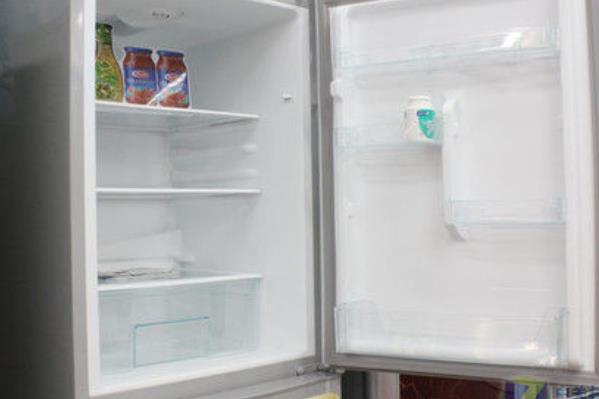 冰箱尺寸一般是多少 常见的冰箱一般有多大
