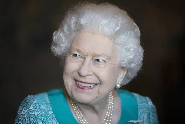 为什么说英国女王是蜥蜴人：欧洲传说(阴谋论的猜测)
