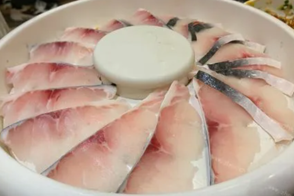 巴沙鱼为什么不能吃：添加防腐剂(有一定卫生问题)
